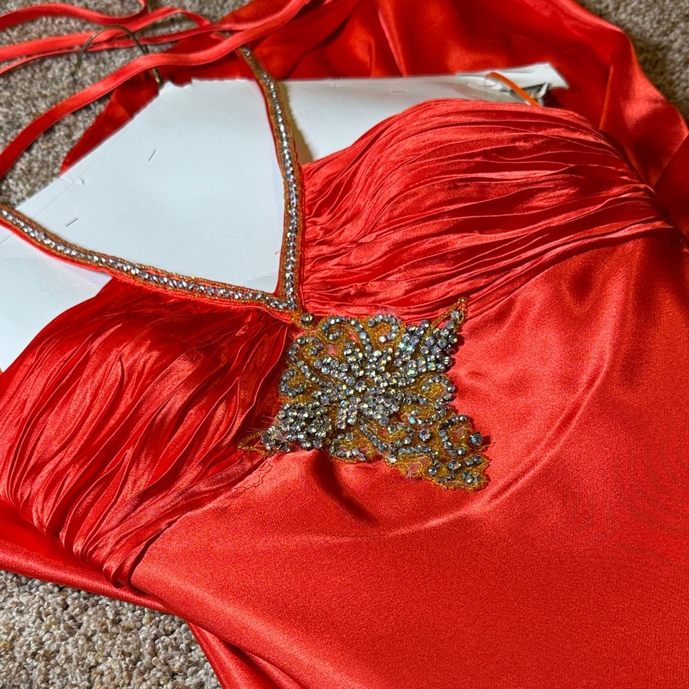Morgan & Co. Strapless Red Gown - Picture 6 of 8